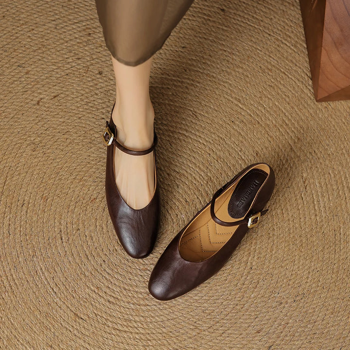 Margaret Leather Pumps