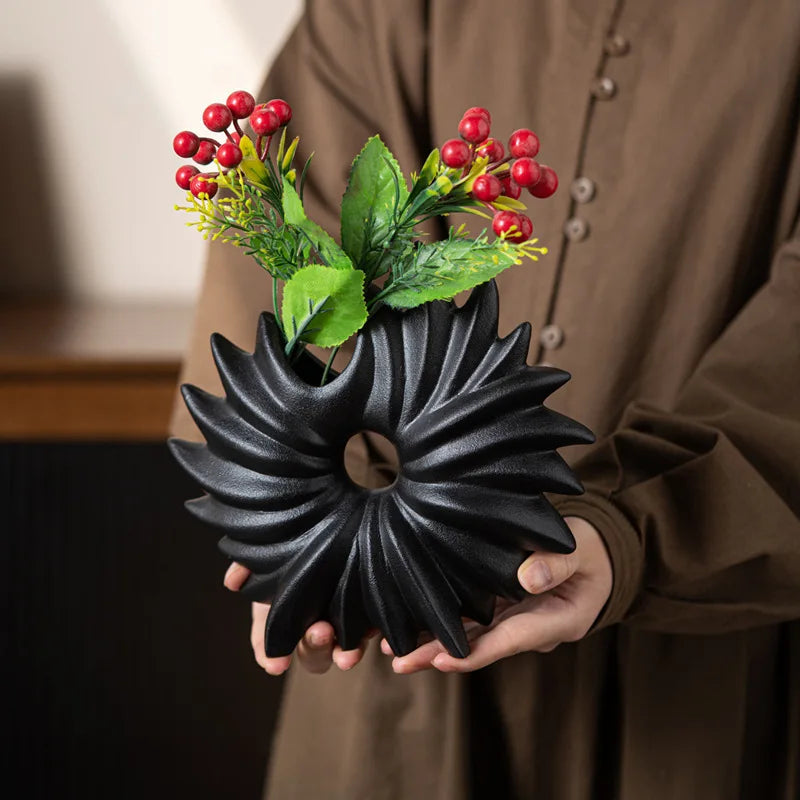 Sweven Flower Vase