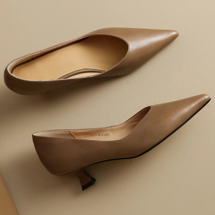 Spello Leather Pumps