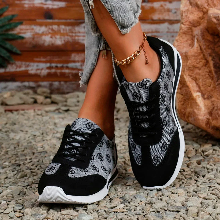 Sabrina Metro Sneakers