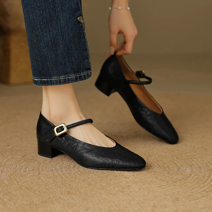 Margaret Leather Pumps