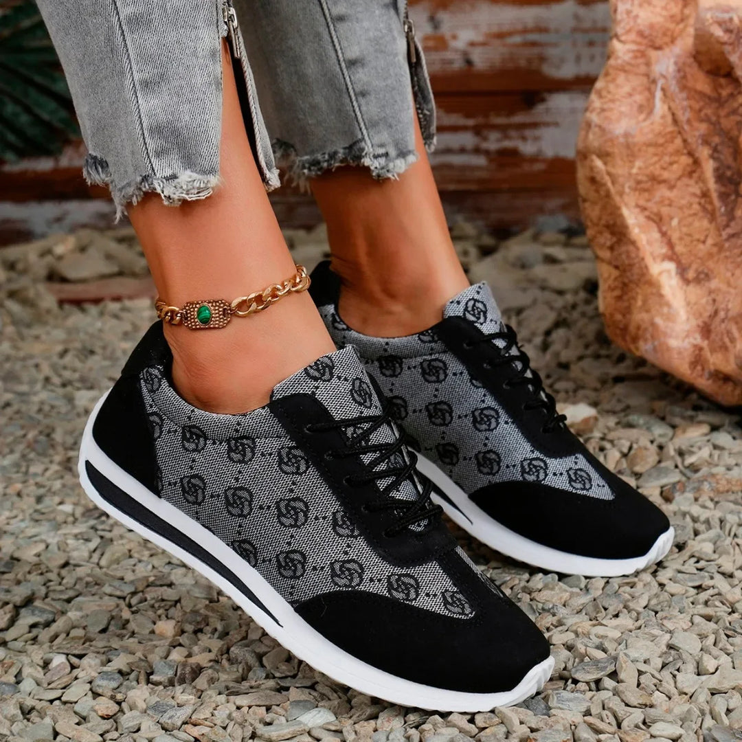 Sabrina Metro Sneakers