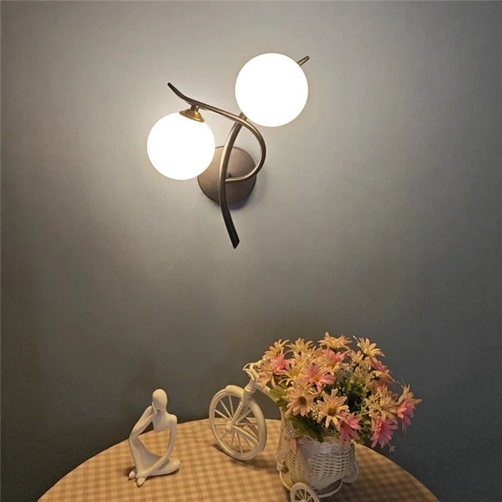 Caligo Wall Lamp