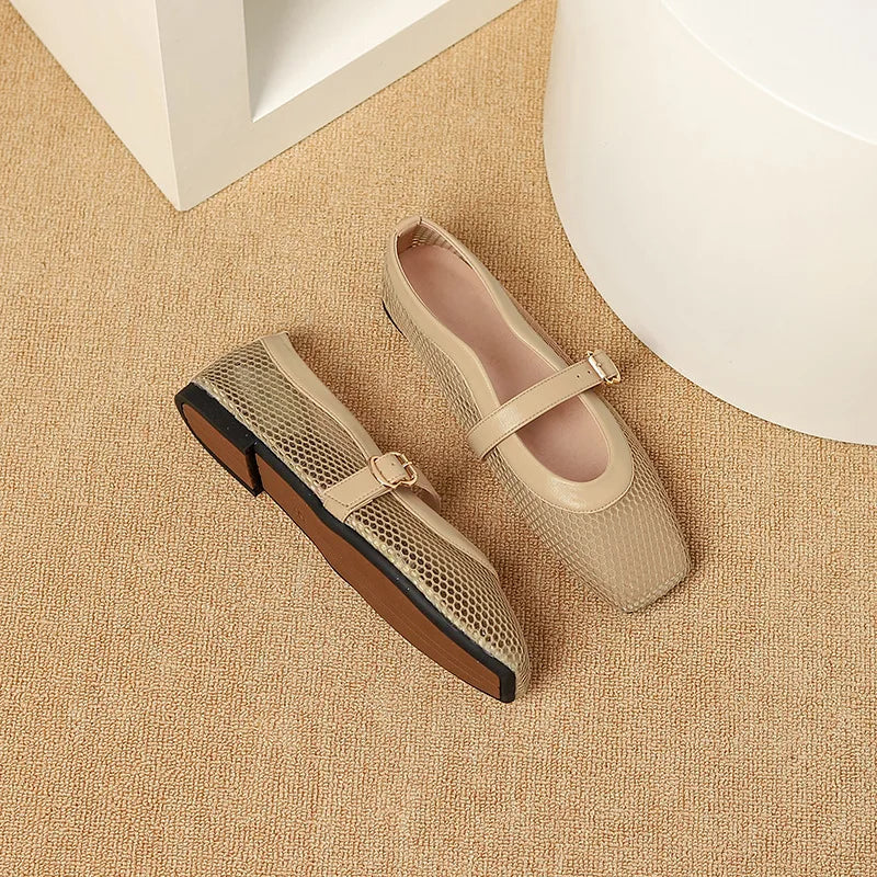 Aleria Hollow Sandals