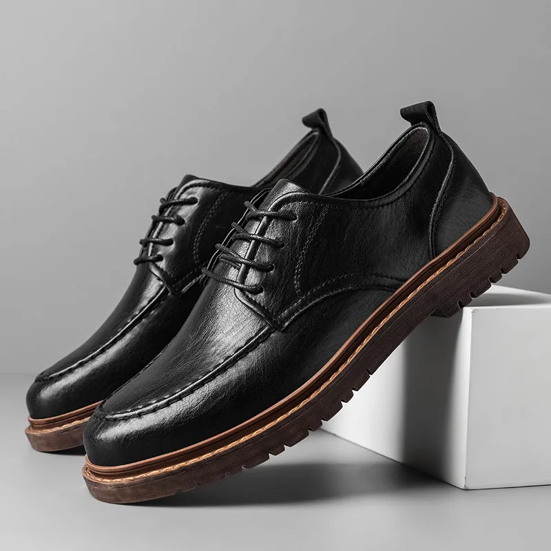 Bastian Brogue Sneakers