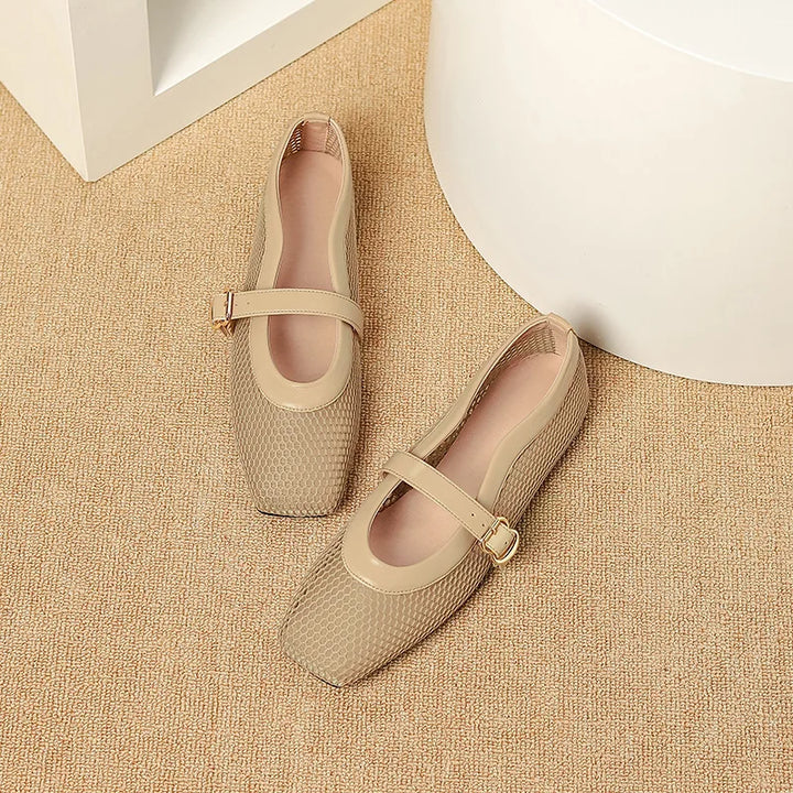 Aleria Hollow Sandals