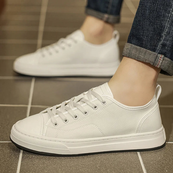 Jason Signature Leather Sneaker