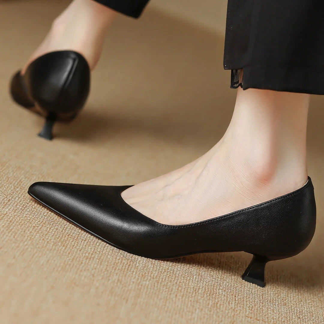 Spello Leather Pumps