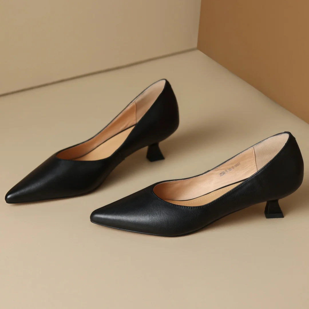 Spello Leather Pumps