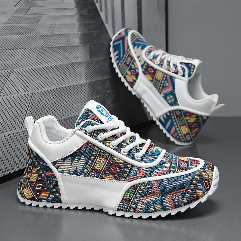 Magnus Canvas Sneakers