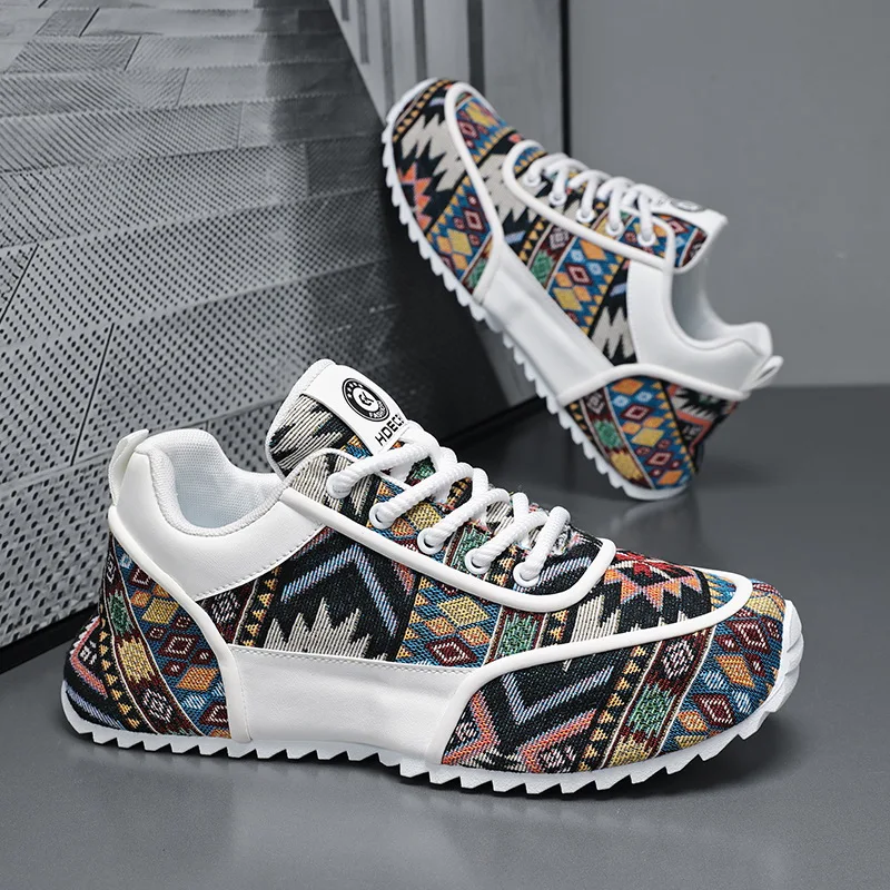 Magnus Canvas Sneakers